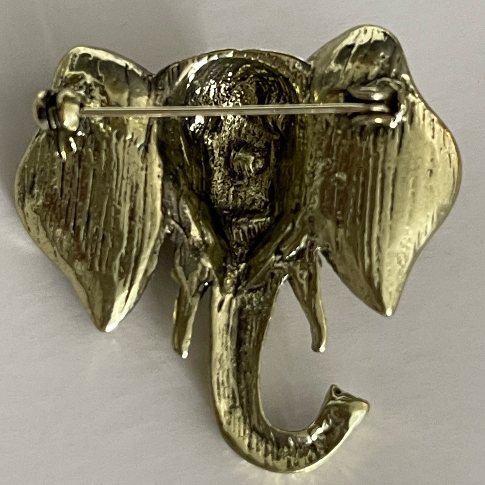 NWT Gold & Rhinestone Elephant Brooch - Picture 3 of 6
